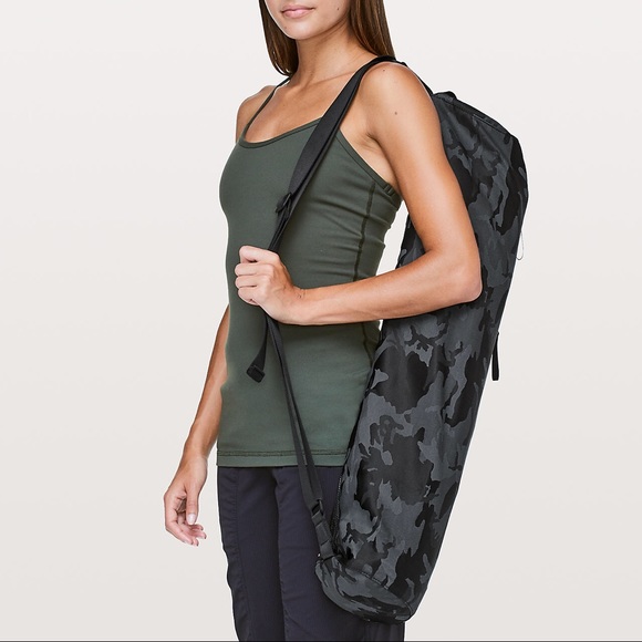 lululemon yoga mat bags